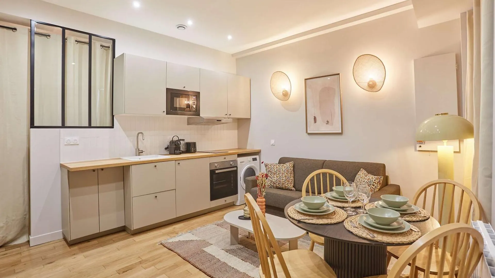 Superb Apartment 1 Bedroom Center Of Paris By Studio Prestige France